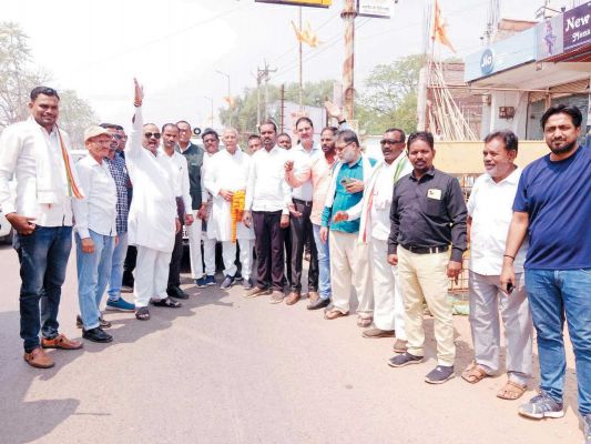 कांग्रेस प्रत्याशी ताम्रध्वज साहू का जोरदार स्वागत