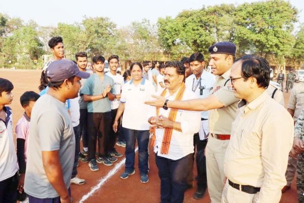 उप मुख्यमंत्री ने युवाओं से की मुलाकात