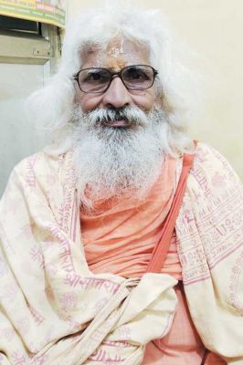 17 हजार 120 किमी तीर्थों की पदयात्रा पूरी कर मनेंद्रगढ़ पहुंचे संत भगत दास