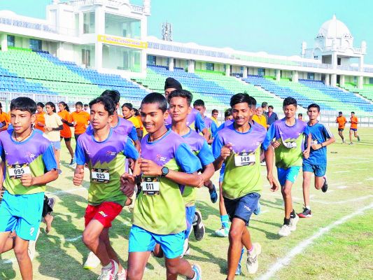 खिलाडिय़ों की प्रतिभा का किया जा रहा मूल्यांकन