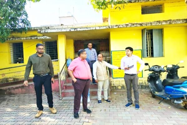 मतदान केन्द्रों का निरीक्षण, व्यवस्थाओं का लिया जायजा