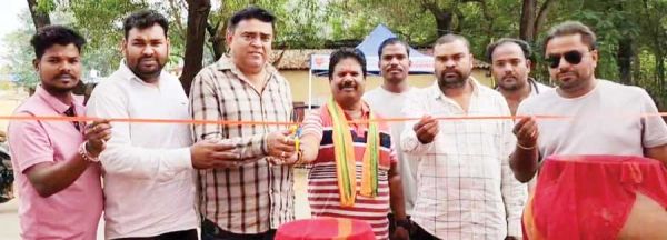 भाजपा कार्यालय के सामने सार्वजनिक प्याऊ सेंटर शुरू