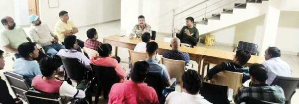 शांति समिति की बैठक