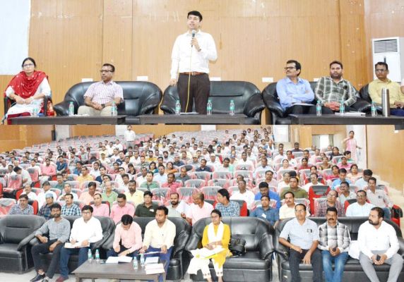 बीएलओ को डाक मत पत्र के संबंध में प्रशिक्षण