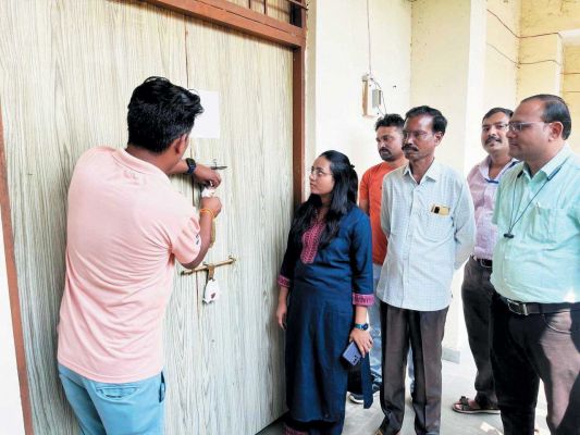 ईवीएम-वीवीपैट का प्रथम रेण्डमाइजेशन