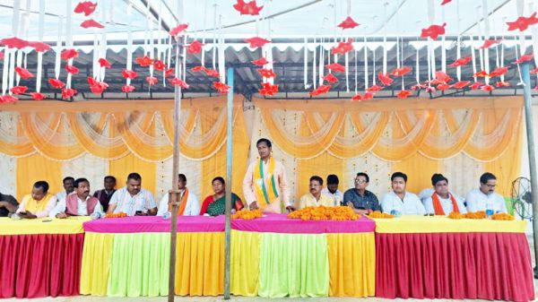 बगीचा और पाठ क्षेत्र में भाजपा प्रत्याशी राधेश्याम ने किया जनसंपर्क