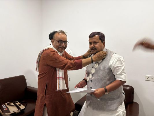 चंद्रशेखर साहू ने नितिन नबीन को दी बधाई