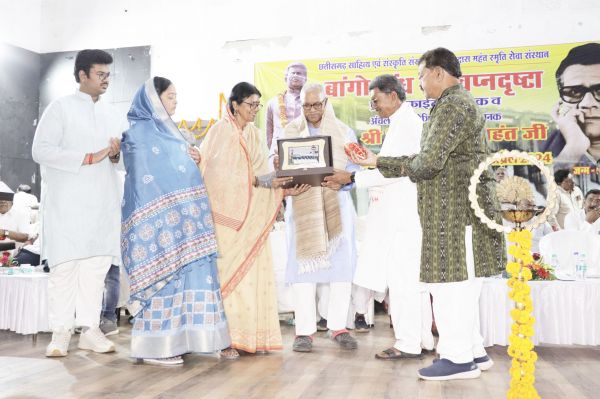 महंत परिवार जांजगीर, कोरबा व छग का सदैव रहेगा ऋणी-डॉ. महंत