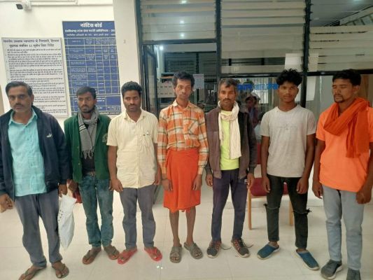 मवेशियों को हांकते झारखंड ले जा रहे 8 तस्कर पकड़ाए