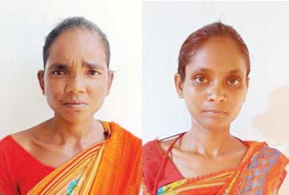 ईनामी सहित 2 महिला नक्सली गिरफ्तार