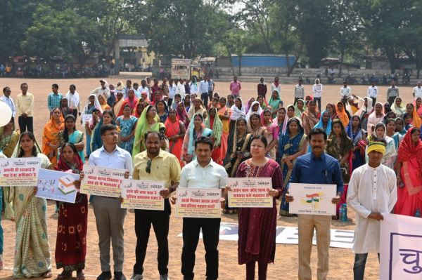 स्वीप के तहत विविध कार्यक्रम जलेबी दौड़ व रस्सा-कस्सी से शत-प्रतिशत मतदान का संदेश