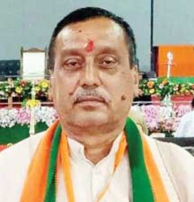 मैं भी हूं मोदी का परिवार और कांग्रेस के नेता पहली लाठी मुझको मार -भदौरिया    