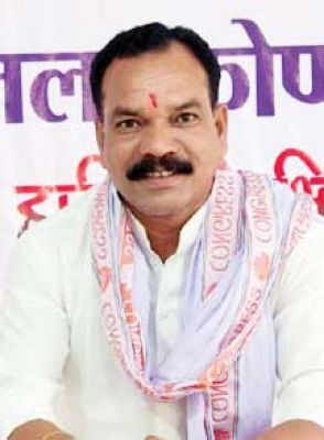 गरीबों के निवाला पर सेंधमारी की तैयारी में भाजपा - झूमुकलाल