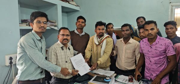 बिजली की आंख मिचौली से फसल हो रही बर्बाद