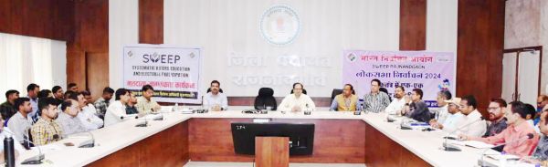 निर्वाचन सामग्री वितरण -वापसी लेना एक जिम्मेदारी वाला कार्य