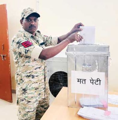 36 जवानों ने दिया वोट