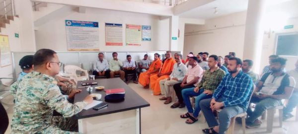15 को नक्सली बंद पर दुकानें खुली रखने थाने में ली बैठक