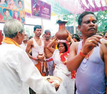 ज्योत जंवारा विसर्जन में उमड़े भक्त