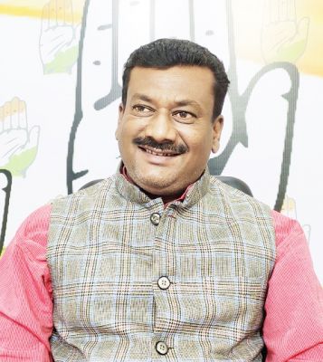 4 करोड़ पीएम आवास बनाने का भाजपाई दावा झूठा- कांग्रेस 