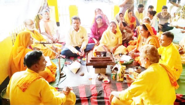 परसदा में रामनवमी धूमधाम से मनी