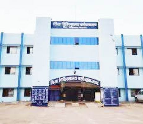 जिला अस्पताल में गंभीर, झुलसे मरीजों के लिए व्यवस्था नहीं