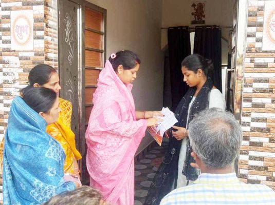 पूर्व विधायक रंजना साहू ने रूपकुमारी के लिए मांगा वोट