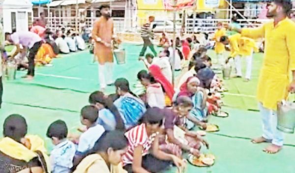 हनुमान जयंती:  सुंदरकांड व हनुमान चालीसा का पाठ, जगह-जगह भंडारा