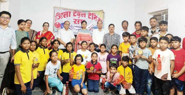  विश्व टेबल टेनिस दिवस पर स्पर्धाएं
