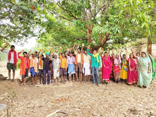 कुरडीह के ग्रामीणों का लोकसभा चुनाव बहिष्कार निरंतर जारी