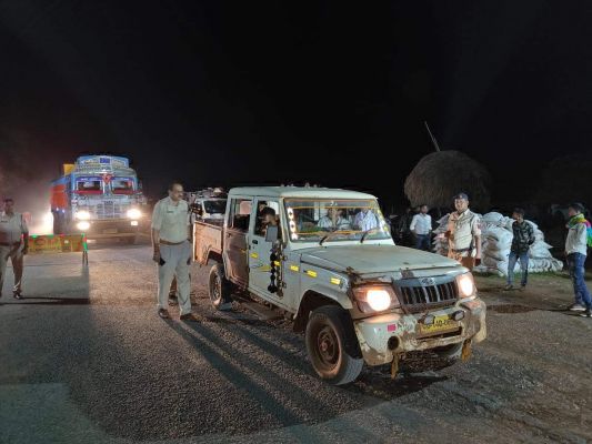 यातायात नियमों की अवहेलना, 230 वाहन चालकों पर जुर्माना