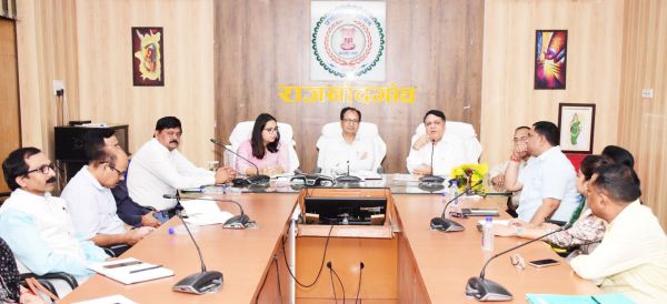 तनाव को दूर करने कार्यशाला  सकारात्मक दृष्टिकोण की दी गई समझाईश