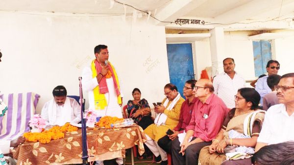 देवेन्द्र यादव संग चुनाव प्रचार में लक्ष्मी ध्रुव शामिल हुई