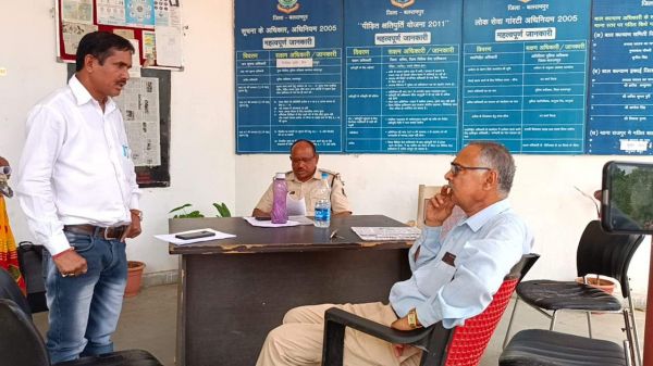 नाली निर्माण विवाद, सीएमओ व पार्षद में मारपीट