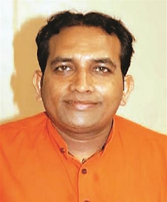 फरारी काट रहे कांग्रेस नेता पर पांच हजार का इनाम