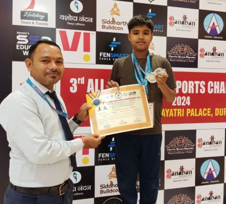 राष्ट्रीय लाठी प्रतियोगिता में धमधा के रूद्र को सिल्वर मेडल