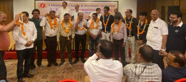 अरविंद केमिस्ट एंड ड्रगिस्ट एसो. के मेंबर बने