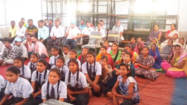 पालकों की सहमति से समर क्लास शुरू