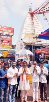 बाबा बैद्यनाथ ज्योतिर्लिंग की पूजा-अर्चना कर विधायक ने की खुशहाली की कामना