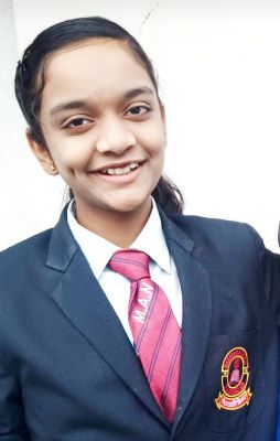 स्वाति लिमजा ने 95 फीसदी अंक लेकर शाला परिवार-परिजनों को किया गौरवान्वित