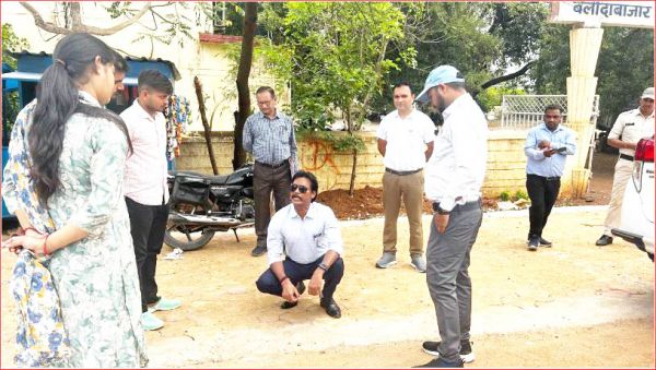 कलेक्टर ने विकास कार्यों का किया अवलोकन