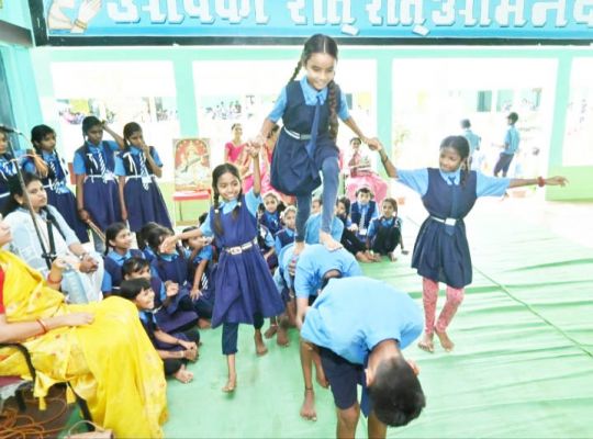 कन्या आश्रम बारूका में जिला स्तरीय समर कैम्प 18 तक