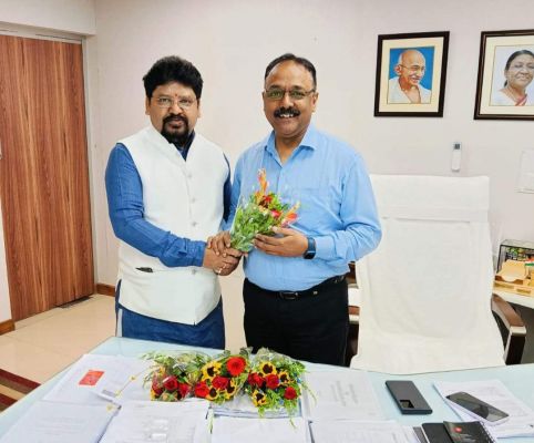 कोल एम्पलोइज वेलफेयर एसो. ने एसईसीएल के निदेशक से की मुलाकात