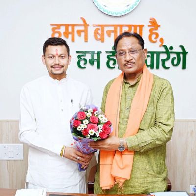 भाजपा युवा नेता रिकेश ने सीएम से की मुलाकात