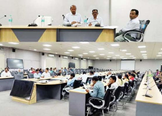 अनुकंपा नियुक्ति के अपूर्ण आवेदनों का परीक्षण कर कराया पूर्ण