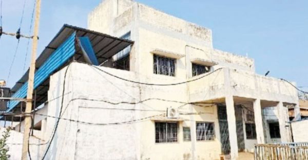 नेत्र चिकित्सालय का ताला बंद, इस सत्र में 146 मोतियाबिंद ऑपरेशन