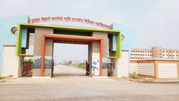 नांदगांव मेडिकल कॉलेज के ईएनटी एचओडी ने दिया इस्तीफा