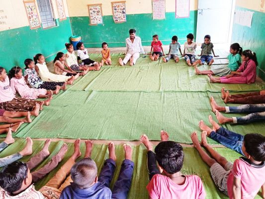 समर कैंप से रचनात्मक क्रियाकलापों में रुचि बढ़ती है