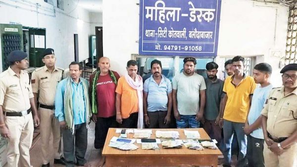 9 सटोरिये गिरफ्तार, नगदी जब्त