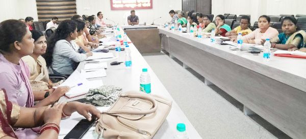 सेक्टर सुपरवाईजर क्षेत्र भ्रमण कर जिम्मेदारी पूर्वक काम करें - कलेक्टर