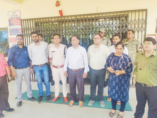 इलाज में लापरवाही से आदिवासी महिला की मौत, अस्पताल सील  